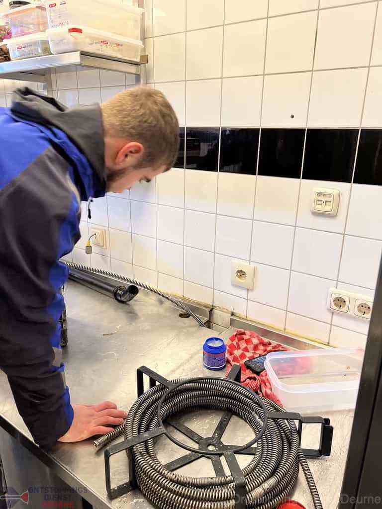 Gootsteen Ontstoppingsdienst Deurne Gootsteen Ontstoppingsdienst Deurne